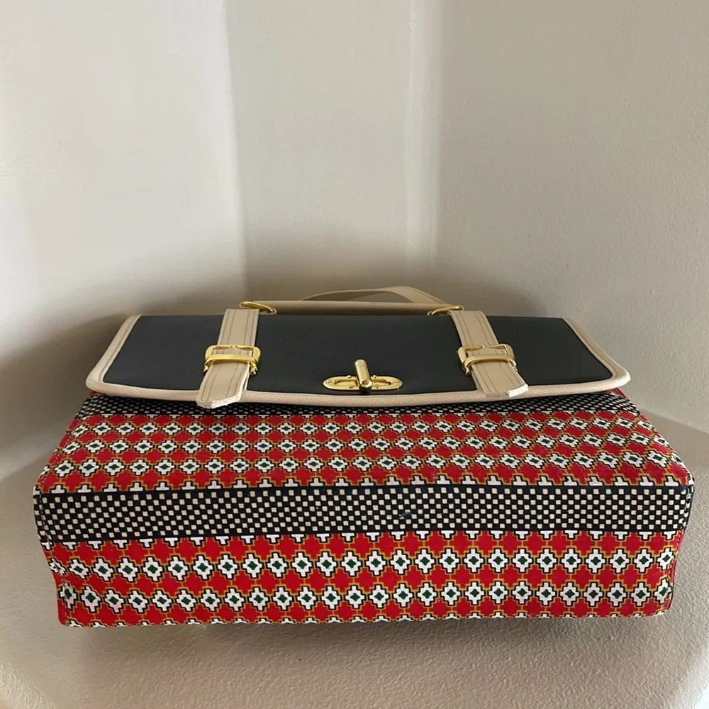 NEW Fabric Pattern Fashion Trendy Briefcase and Back Pack.